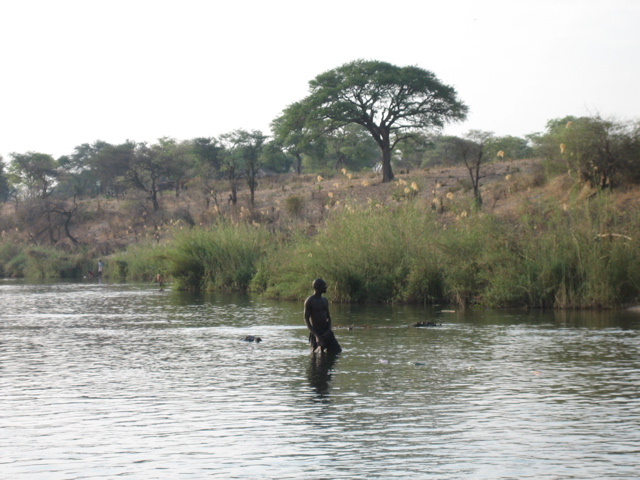 Fischer im Okavango